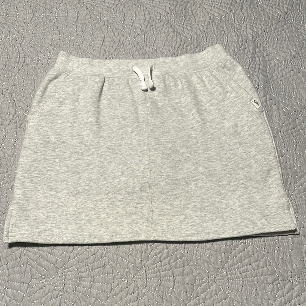 Abercrombie Kids Girls Gray Skort, EUC, Size 15/16 (Girls XXL)